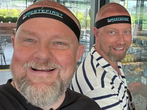 Einar Bárðar og Baldur Rafn hjá EsteFirst hárígræðslu klíníkinni